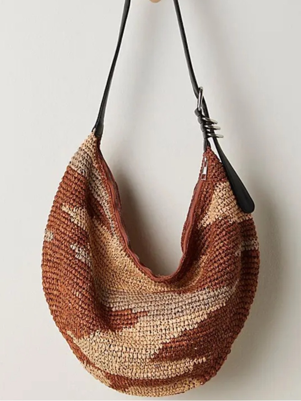 Santorini Straw Tote Bag
Color: Neutral Mix
NWOT
Free People
COLOR- neutral mix